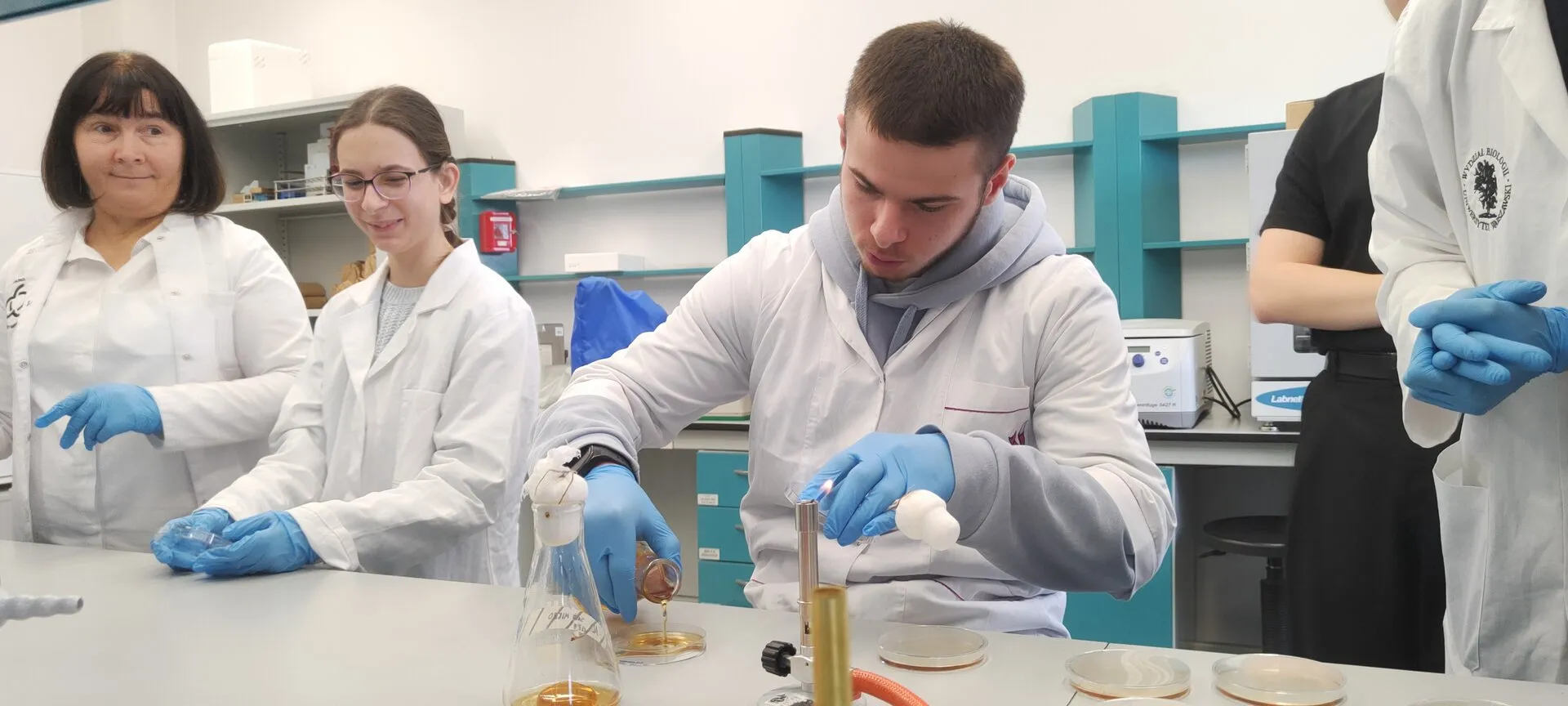 Wycieczka na Wydział Biologii Uniwersytetu Warszawskiego
