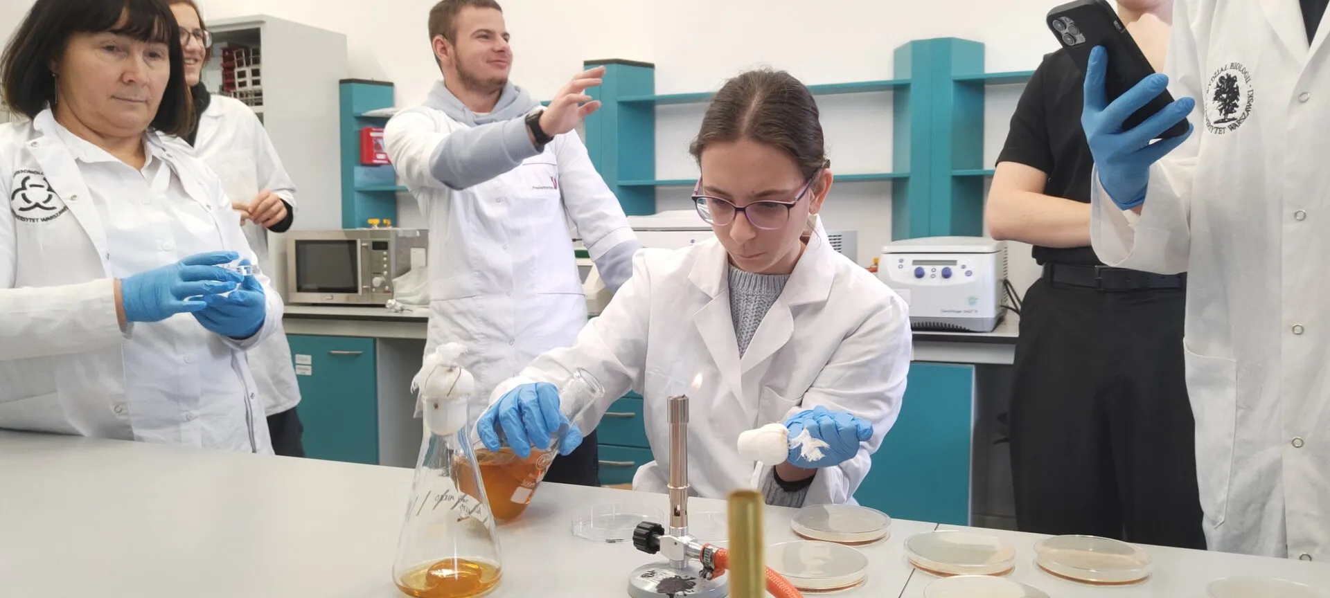 Wycieczka na Wydział Biologii Uniwersytetu Warszawskiego