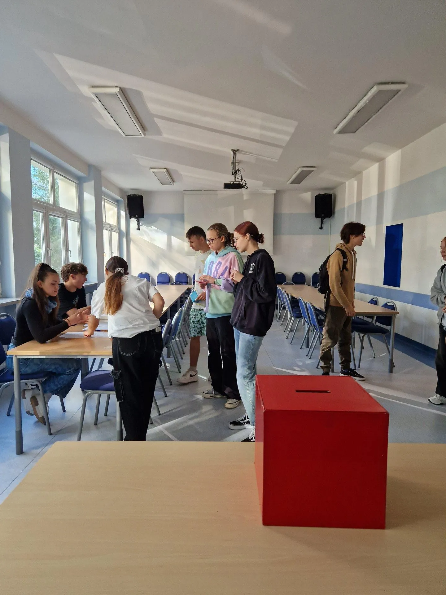 Wybory przewodniczącego Samorządu Uczniowskiego, poprzedzone debatą kandydatek