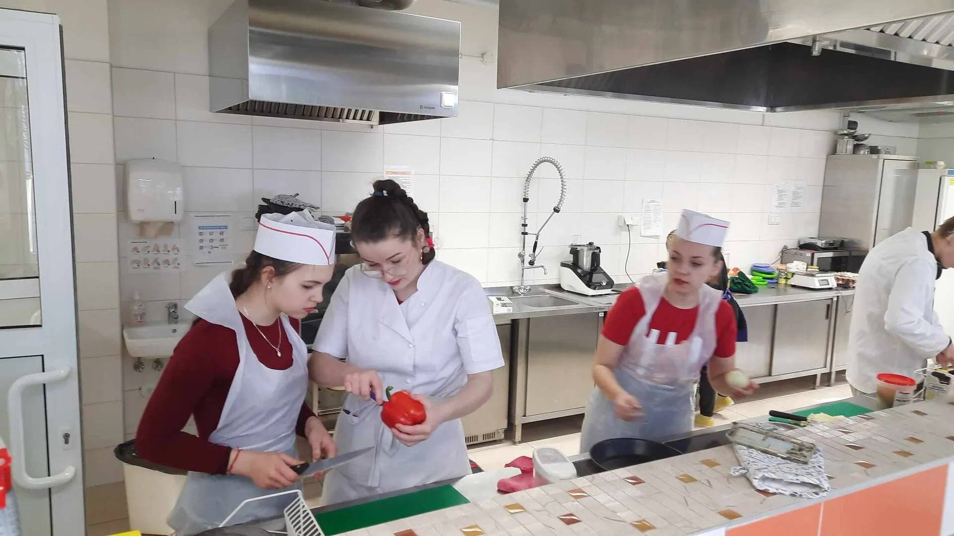 Warsztaty kulinarne pt.: „ Mięso kontra Vege”