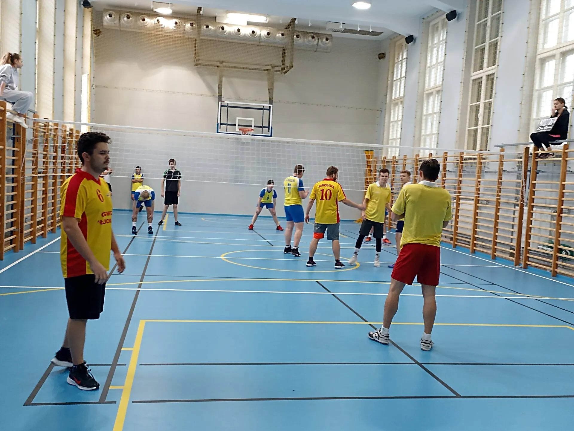 Mecz w siatkówkę z Instytutem Głuchoniemych
