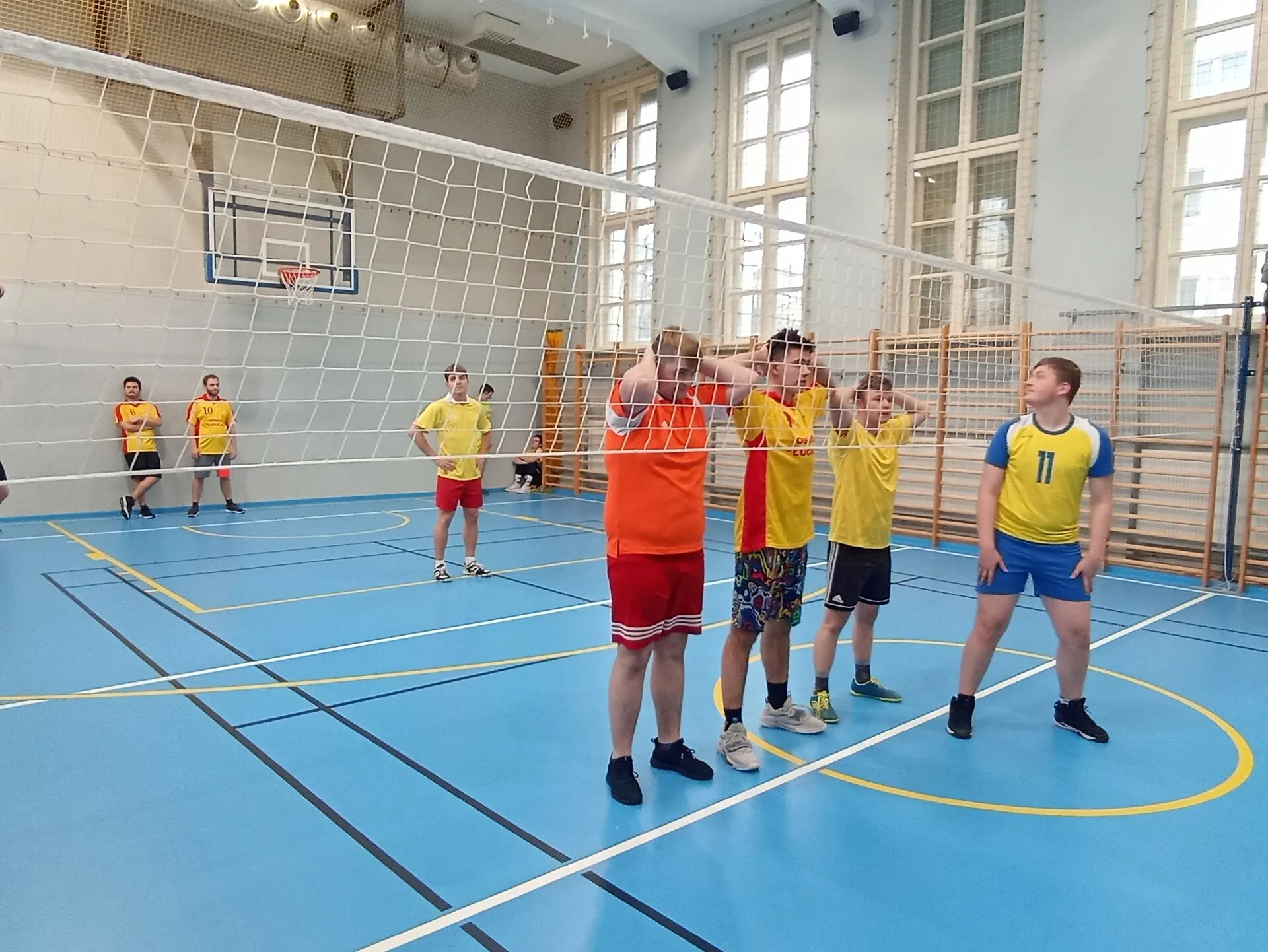 Mecz w siatkówkę z Instytutem Głuchoniemych