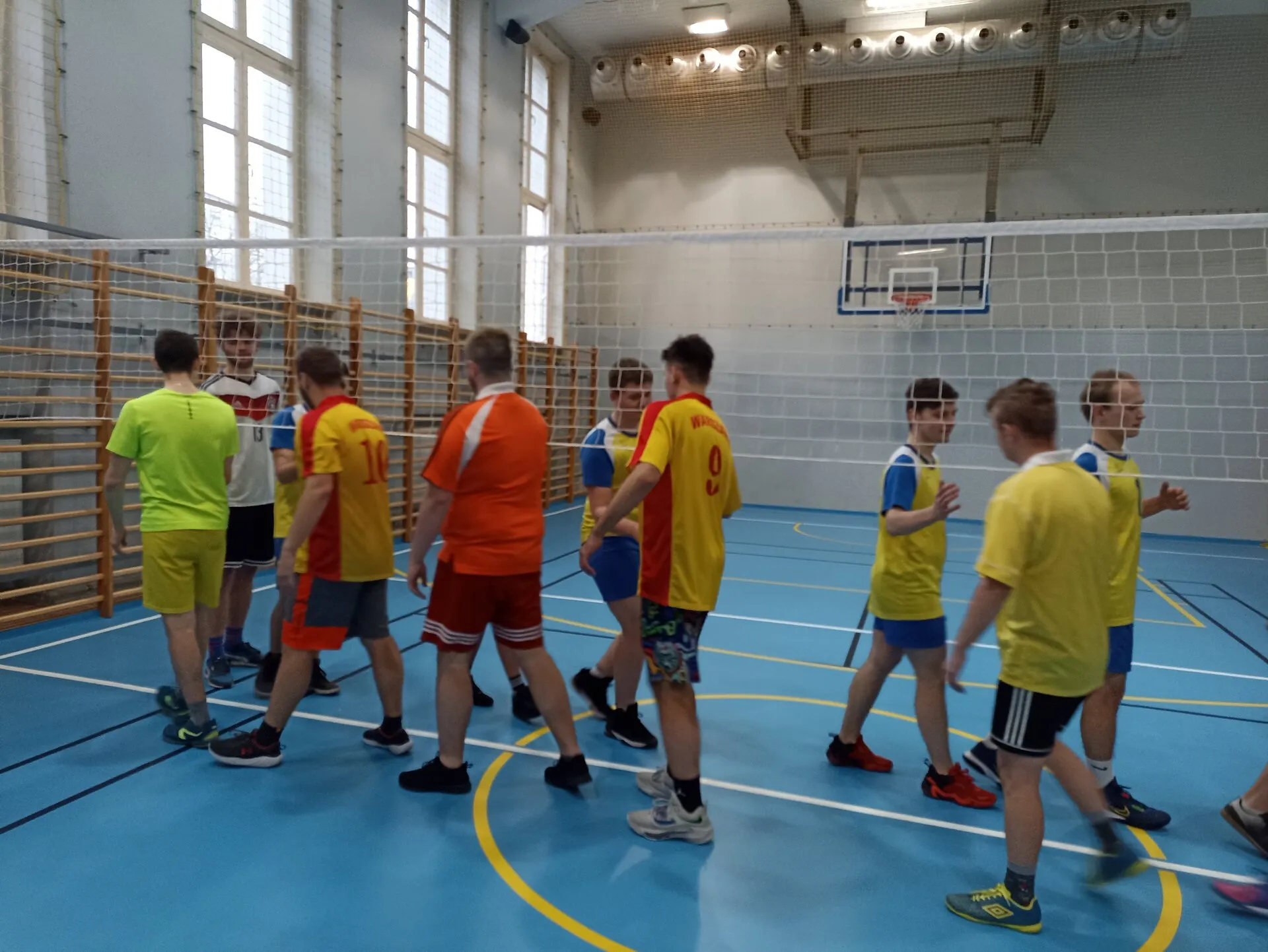 Mecz w siatkówkę z Instytutem Głuchoniemych