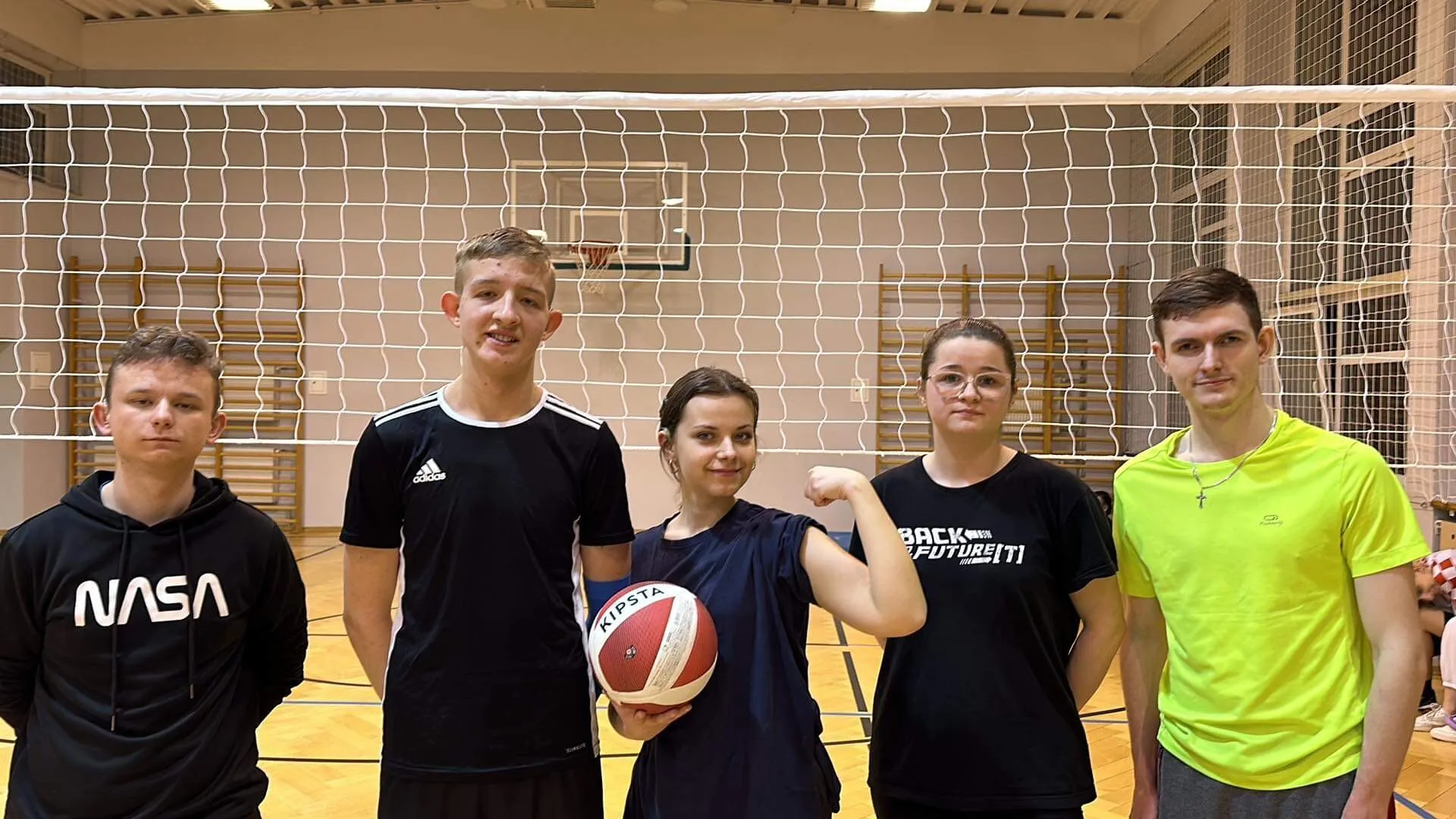 Turniej piłki siatkowej "Siatkówka - mecz - set - punkt"
