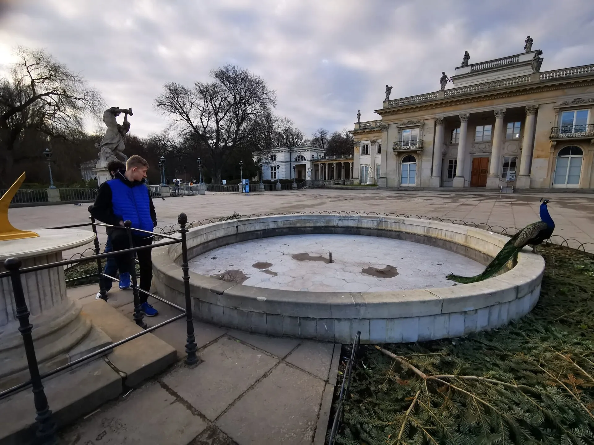 Wyjście do Łazienek Królewskich